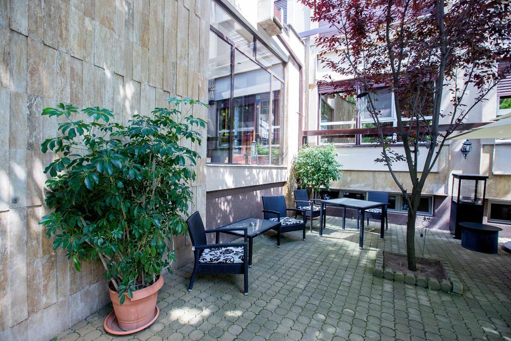 Best Western Central Hotel Arad Dış mekan fotoğraf